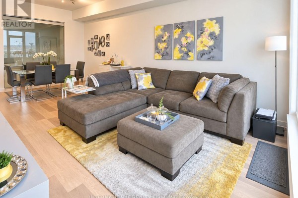 Kitchen - 203 - 1603 Eglinton Avenue W, Toronto, ON M6E0A1 Photo 3