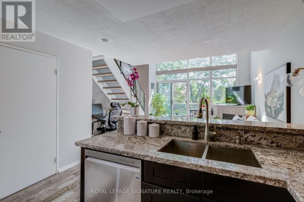 203 - 200 Manitoba Street, Toronto, ON, photo 2