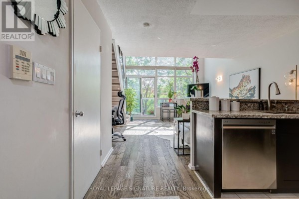 203 - 200 Manitoba Street, Toronto, ON, photo 3