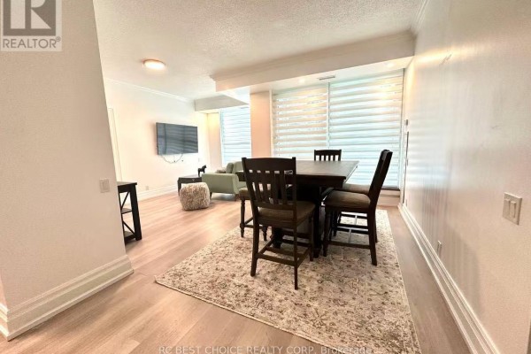 203 - 2067 Lake Shore Boulevard W, Toronto, ON, photo 3