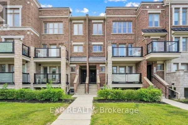 Bathroom - 203 - 2355 Sheppard Avenue W, Toronto, ON M9M0E7 Photo 2