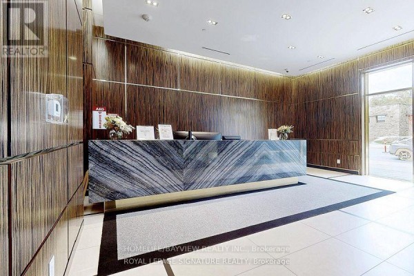 203 - 3018 Yonge Street W, Toronto