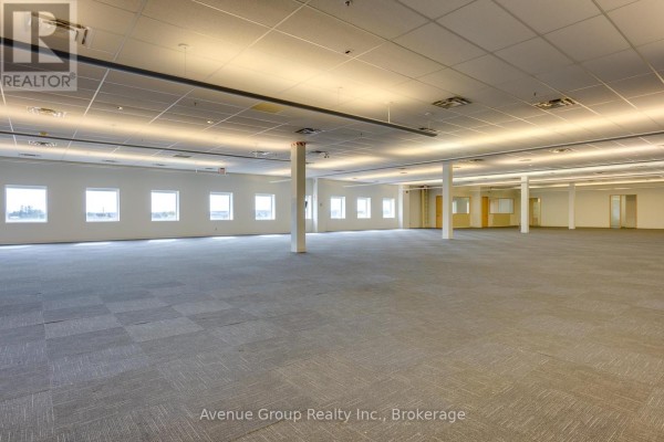 203 - 320 Bayfield Street, Barrie, ON L4M3C1 Photo 5