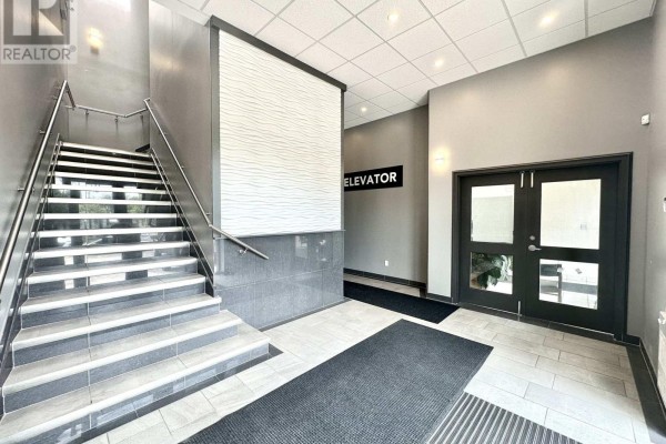 Unit 203 - 359 Carlton Street, St  Catharines, ON L2N1C2 Photo 3