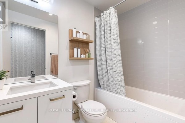 203 - 39 Brant Street, Toronto, ON M5V0M8 Photo 5