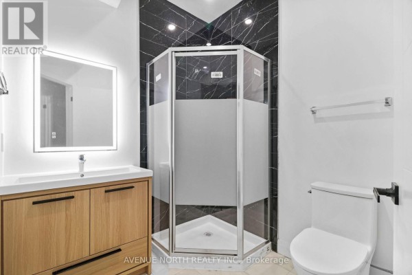 203 - 436 Athlone Avenue, Ottawa, ON K1Z5M7 Photo 4
