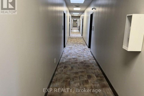 203 - 50 Steeles Avenue E, Milton, ON L9T4W9 Photo 4