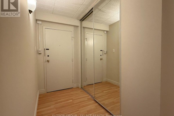 Bedroom - 203 - 80 Breckenridge Drive, Kitchener, ON N2B2N9 Photo 4