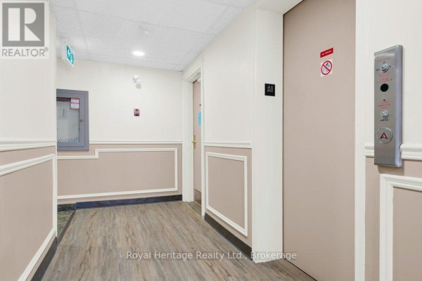 Bedroom - 203 - 9 Centre Street, Greater Napanee, ON K7R3X3 Photo 4