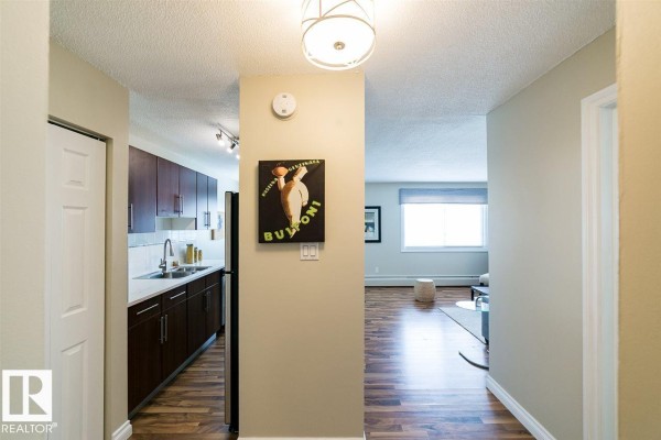 Primary Bedroom - #203 12223 82 St Nw, Edmonton, AB T5B2W9 Photo 4