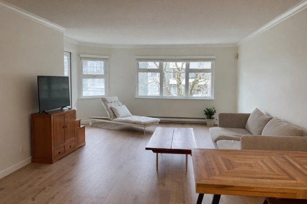 203 1273 Merklin Street, White Rock, BC V4B4B8 Photo 2