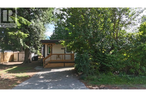 203 1830 Mamquam Road, Squamish, BC V0N1T0 Photo 4