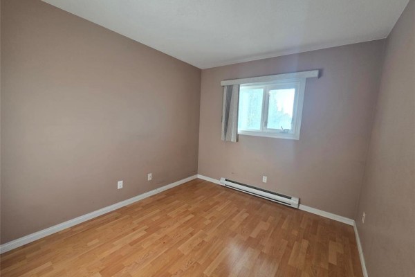 4pc Bathroom - 203 193 Watson Street, Winnipeg, MB R2P2E1 Photo 5