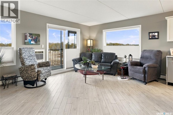Dining room - 203 2426 Buhler Avenue, North Battleford, SK S9A1R5 Photo 2