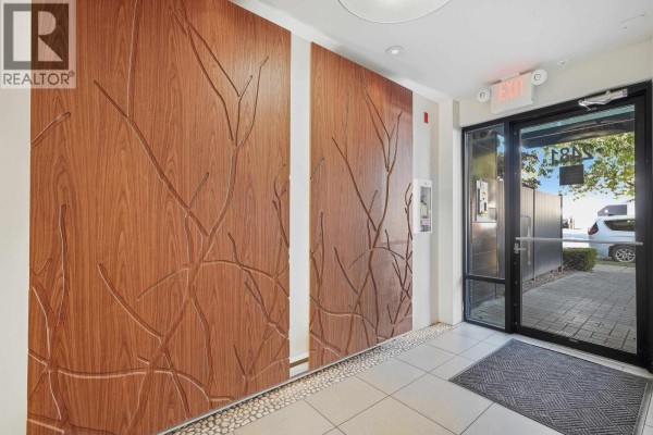 203 2481 Waterloo Street, Vancouver, BC V6R3H4 Photo 3