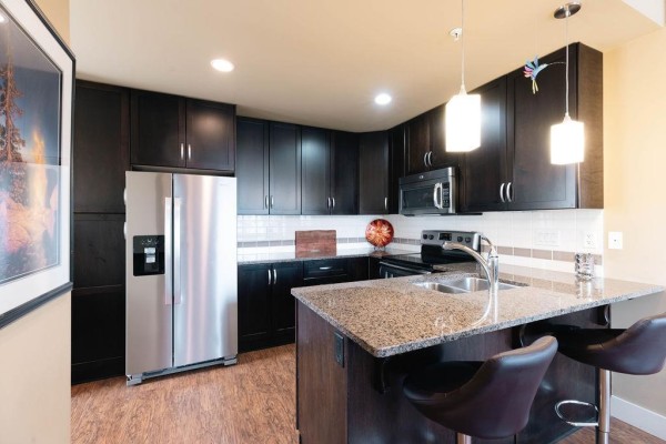 203 3192 Gladwin Road, Abbotsford, BC V2T6M9 Photo 4