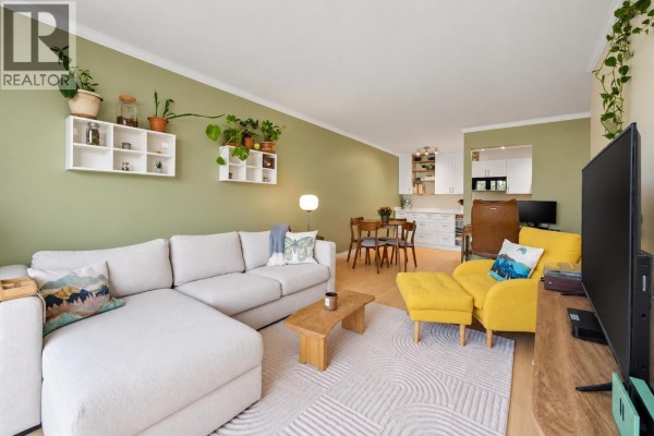 203 36 E 14th Avenue, Vancouver, BC V5T4C9 Photo 3
