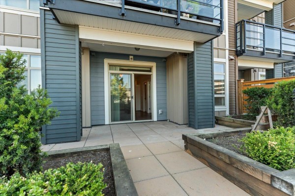 203 45562 Airport Road, Chilliwack Proper South, Chilliwack, BC V2P0J8 Photo 3