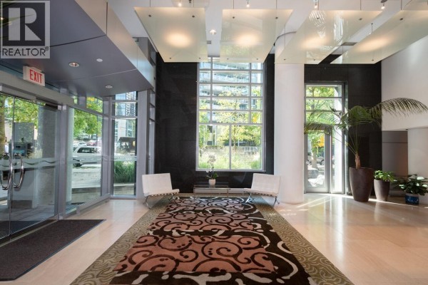 203 499 Broughton Street, Vancouver, BC V6G3K1 Photo 3