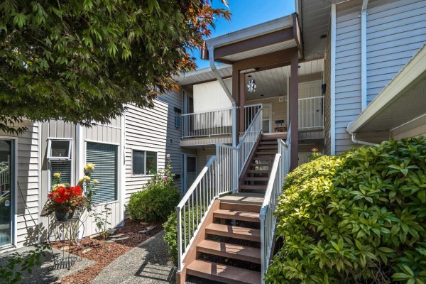 203 6875 121 Street, Surrey, BC V3Q1W2 Photo 2