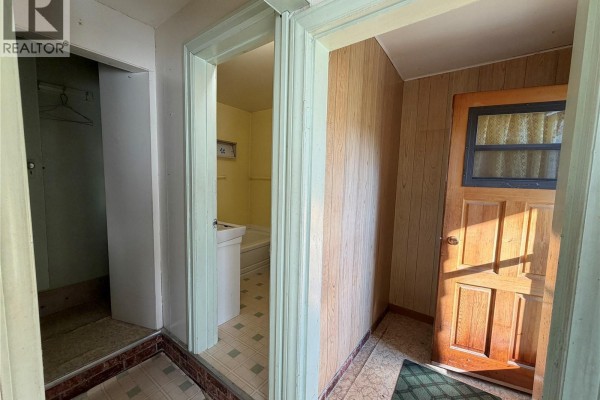 Laundry room - 203 6th Avenue W, Canora, SK S0A0L0 Photo 4