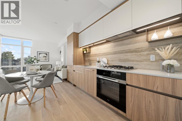 203 8486 Oak Street, Vancouver, BC V6P4B1 Photo 2