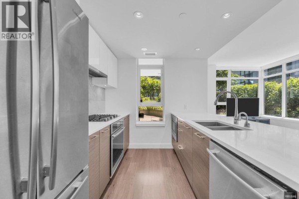 203 8538 River District Crossing, Vancouver, BC V5S0C9 Photo 3