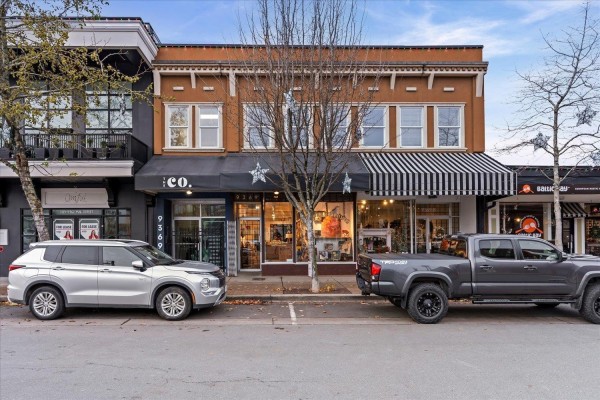 203 9369 Mill Street, Chilliwack Downtown, Chilliwack, BC V2P4N3 Photo 2