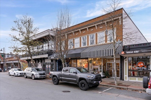 203 9369 Mill Street, Chilliwack Downtown, Chilliwack, BC V2P4N3 Photo 3