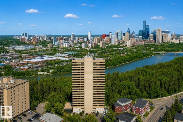 Den - #203 9929 Saskatchewan Dr Nw, Edmonton, AB T6E5J9 Photo 4