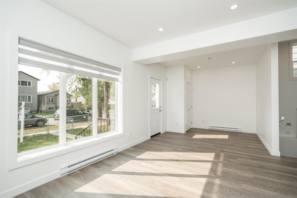 Bedroom - 203 Dollard Boulevard, Winnipeg, MB R2H0M6 Photo 2