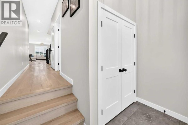 2pc Bathroom - 203 Greenwich Drive Nw, Calgary, AB T3B6N9 Photo 2