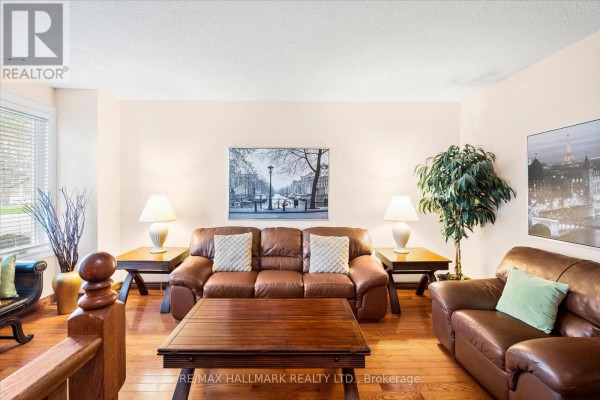 Dining room - 203 Jones Road, Hamilton, ON L8E5J4 Photo 5