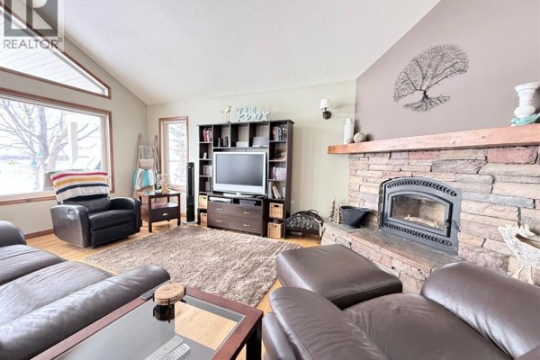 203 Northern Meadows Drive, Lac Des Iles, SK, photo 3