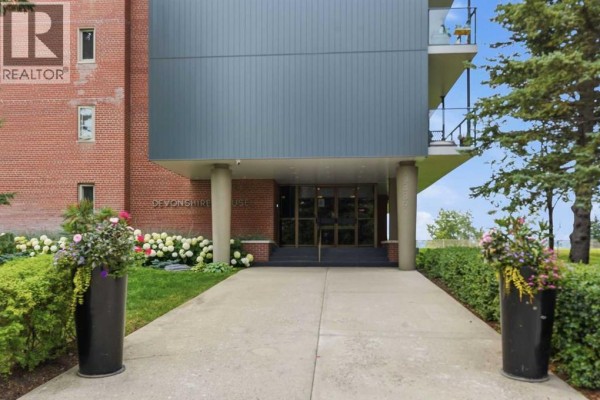 Kitchen - 203/204, 3339 Rideau Place Sw, Calgary, AB T2S1Z5 Photo 2