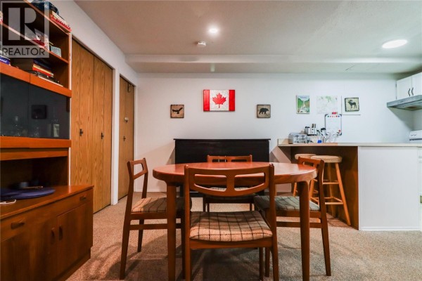 Dining room - 2030 Panorama Drive Unit 329, Panorama, BC V0A1T0 Photo 2