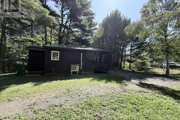 4pc Bathroom - 2031 East Clifford Road, East Clifford, NS B4V7R9 Photo 5