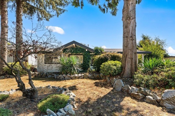 2034 Majestic Crescent, Abbotsford, BC V2T3G1 Photo 3
