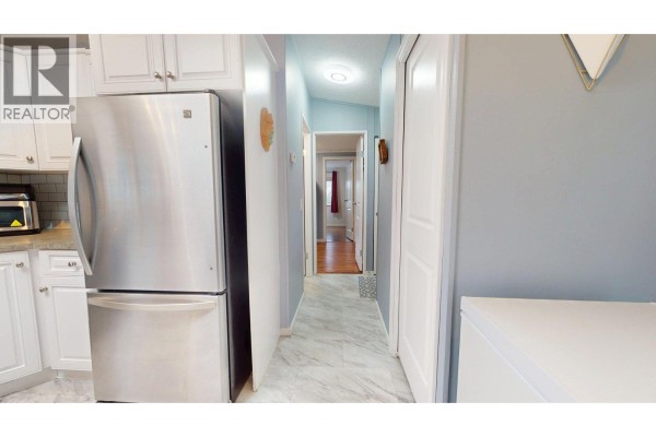 Den - 2035 Boucherie Road Unit# 132, Westbank, BC V4T2T9 Photo 5