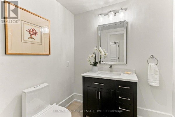 Dining room - 203b - 660 Sheppard Avenue E, Toronto, ON M2K3E5 Photo 4