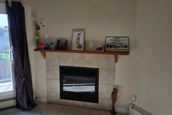 Kitchen - 204, 4210 20 Avenue S, Lethbridge, AB T1K4X9 Photo 4