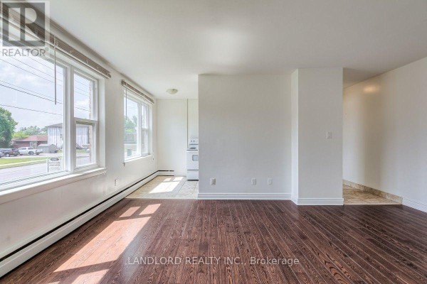 Primary Bedroom - 204 - 111 Craydon Road, Whitby, ON L1N2B5 Photo 4