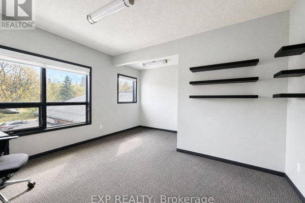 204 - 111 Sherwood Drive, Ottawa, ON, photo 3