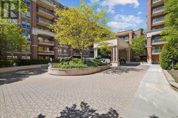 204 - 20 Burkebrook Place, Toronto, ON, photo 2