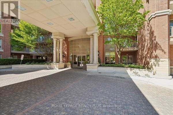 204 - 20 Burkebrook Place, Toronto, ON, photo 3