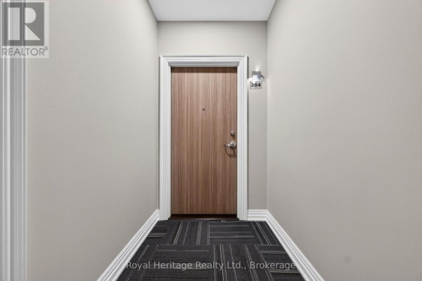 204 - 25 King Street, Kawartha Lakes, ON K9V1C4 Photo 5