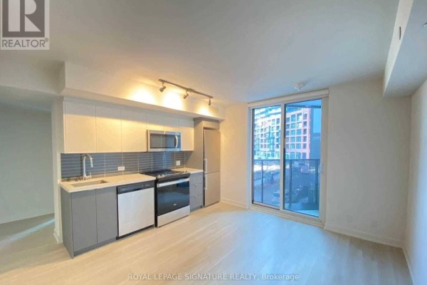 204 - 30 Tretti Way, Toronto