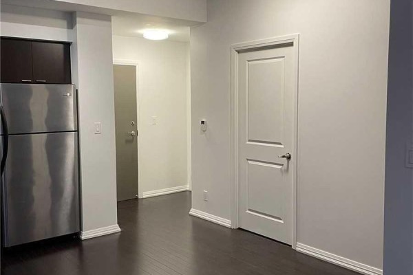 204 - 35 Hayden Street, Toronto, ON, photo 2