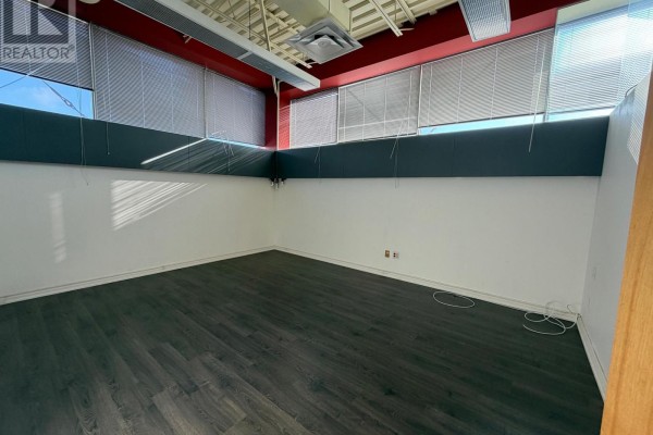 204 - 41 Metropolitan Road, Toronto, ON M1R2T5 Photo 5