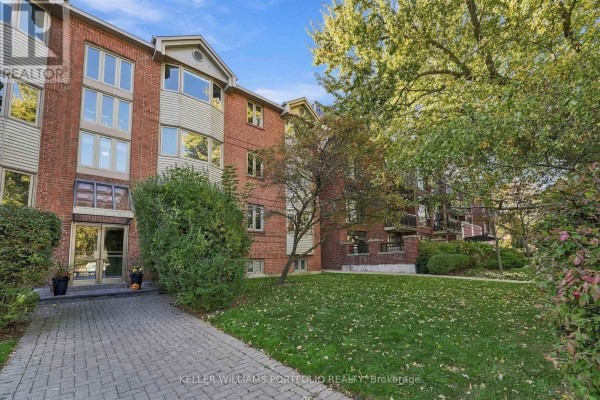 204 - 60 Kippendavie Avenue, Toronto, ON M4L3R5 Photo 4